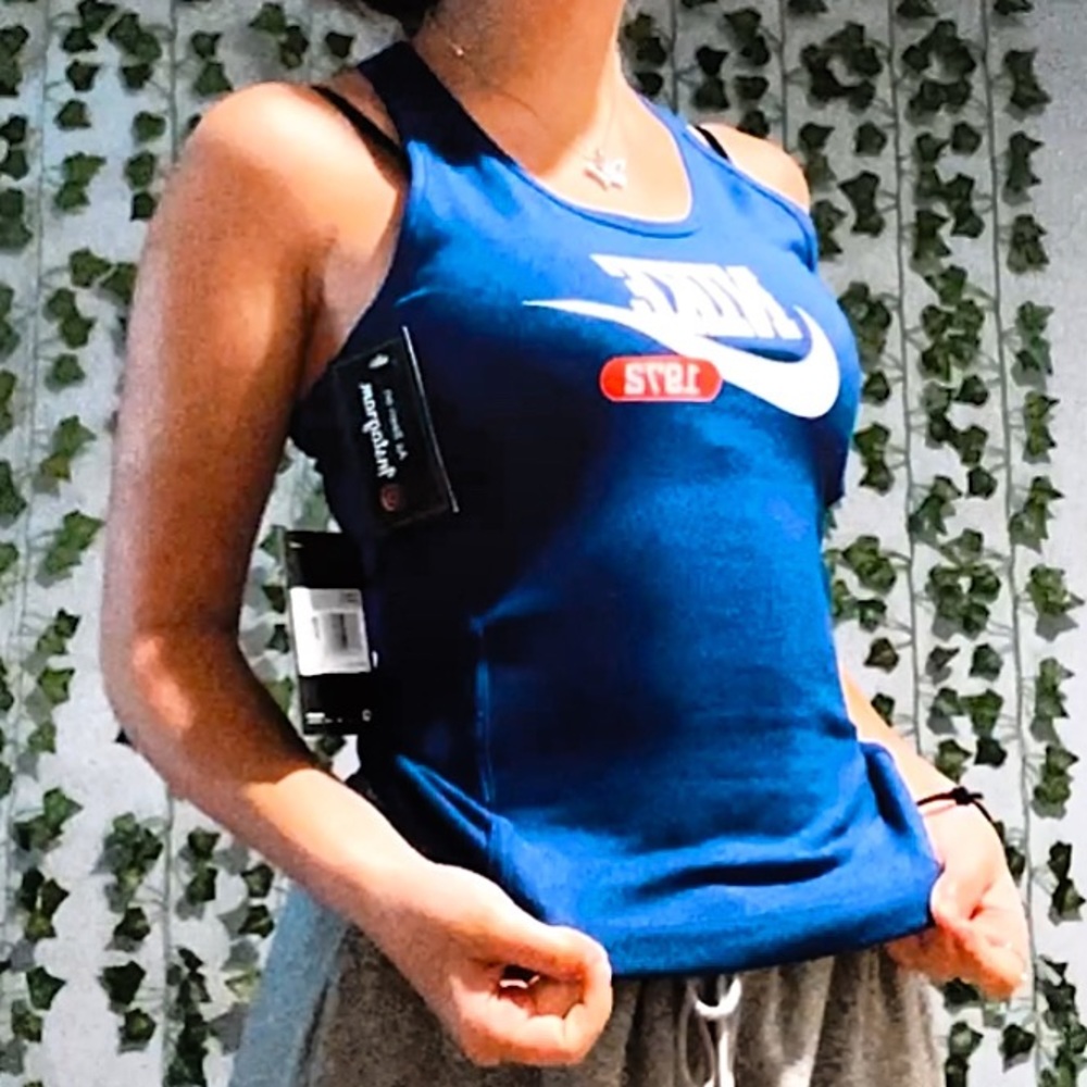 Nike tanks